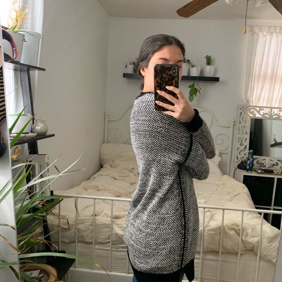 Vince Sweater - Picture 2 of 3